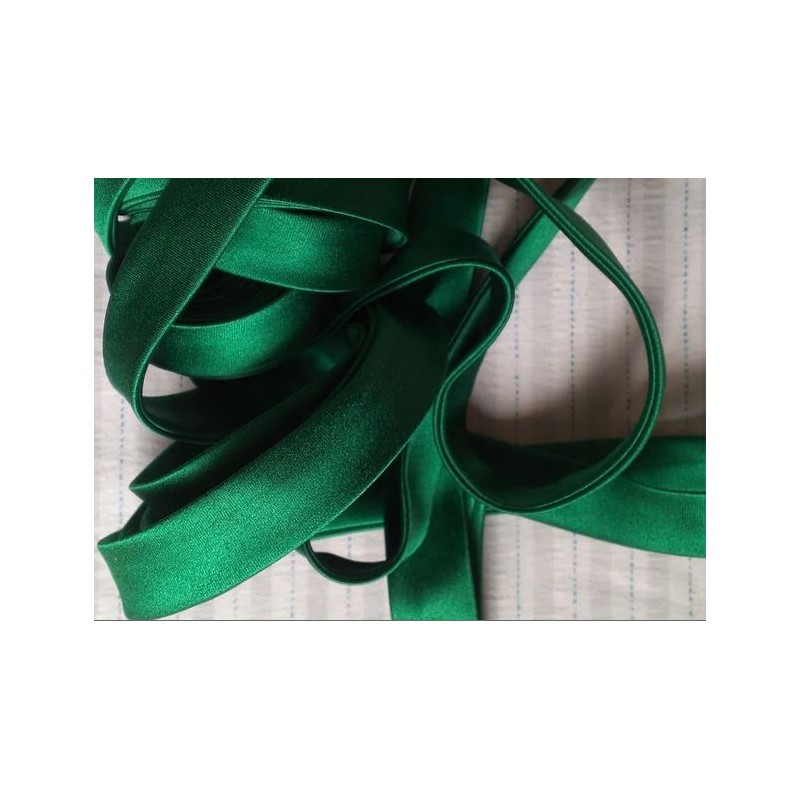 Lacet / ruban satiné : VERT FONCE