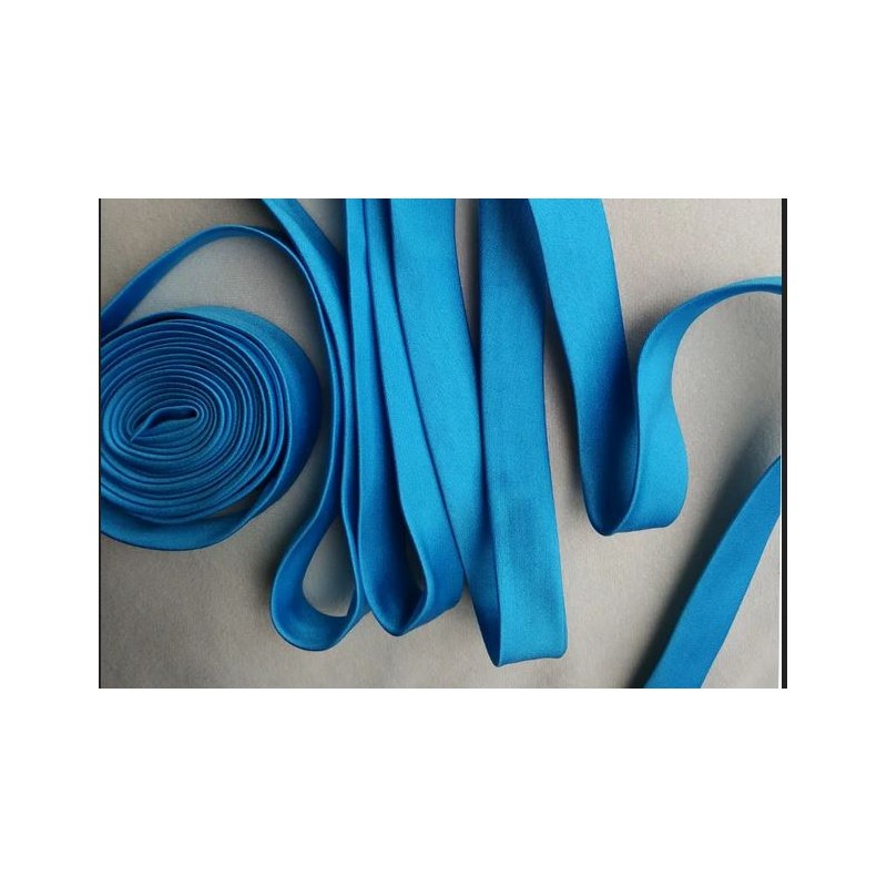 Lacet / ruban satiné : TURQUOISE