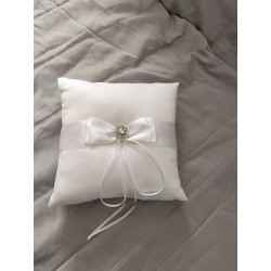 Coussin blanc cassé