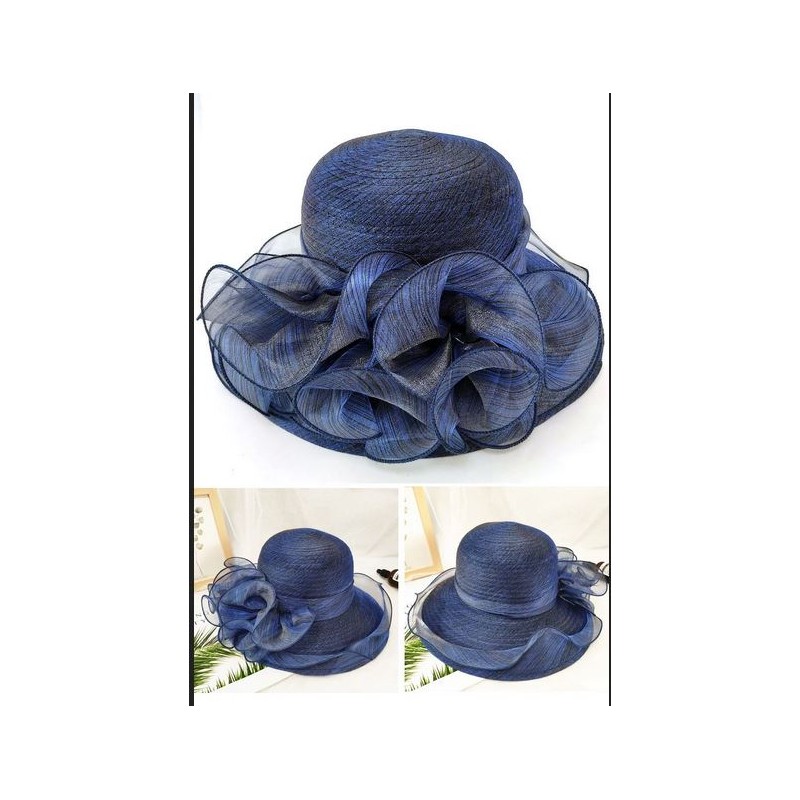 Chapeau : bleu marine